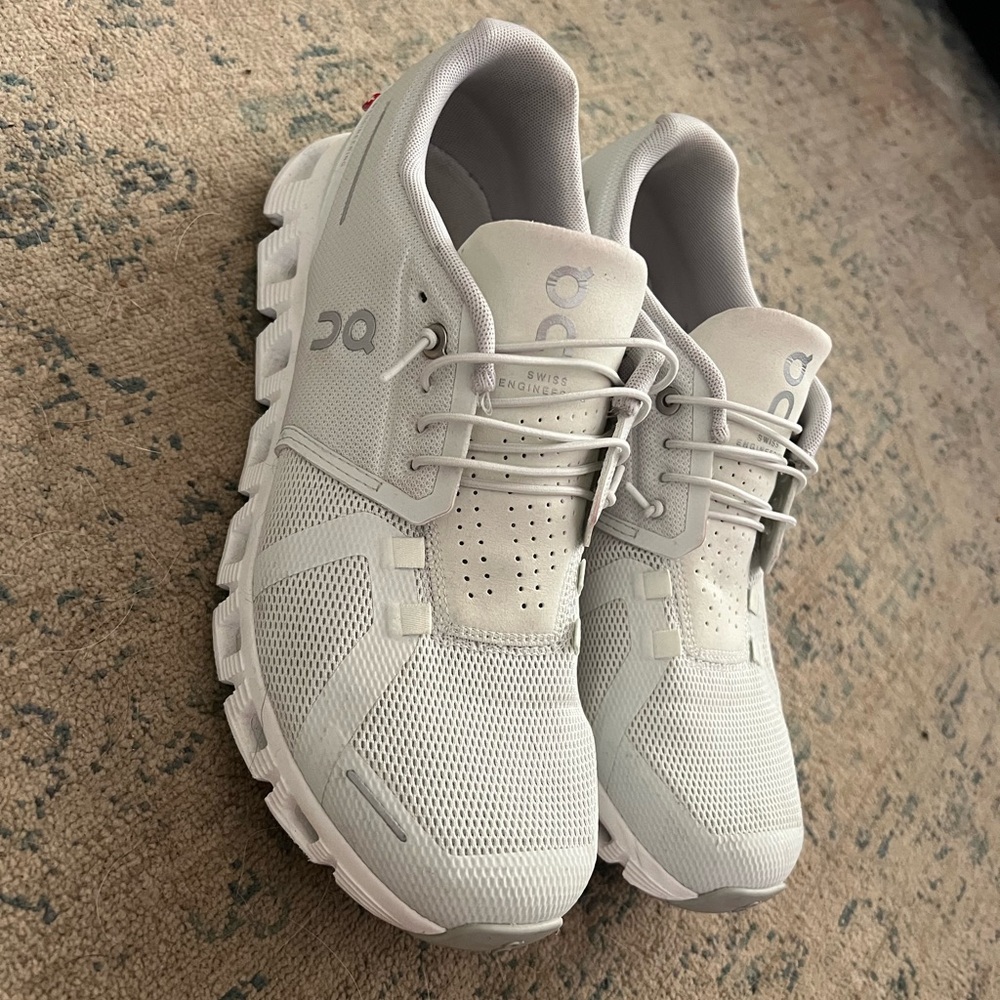 Womens Oncloud sneakers